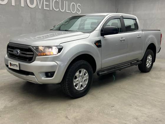 FORD RANGER 2.2 XLS 4X2 CD 16V DIESEL 4P AUTOMÁTICO FORD RANGER 2.2 XLS 4X2 CD 16V DIESEL 4P AUTOMÁTICO